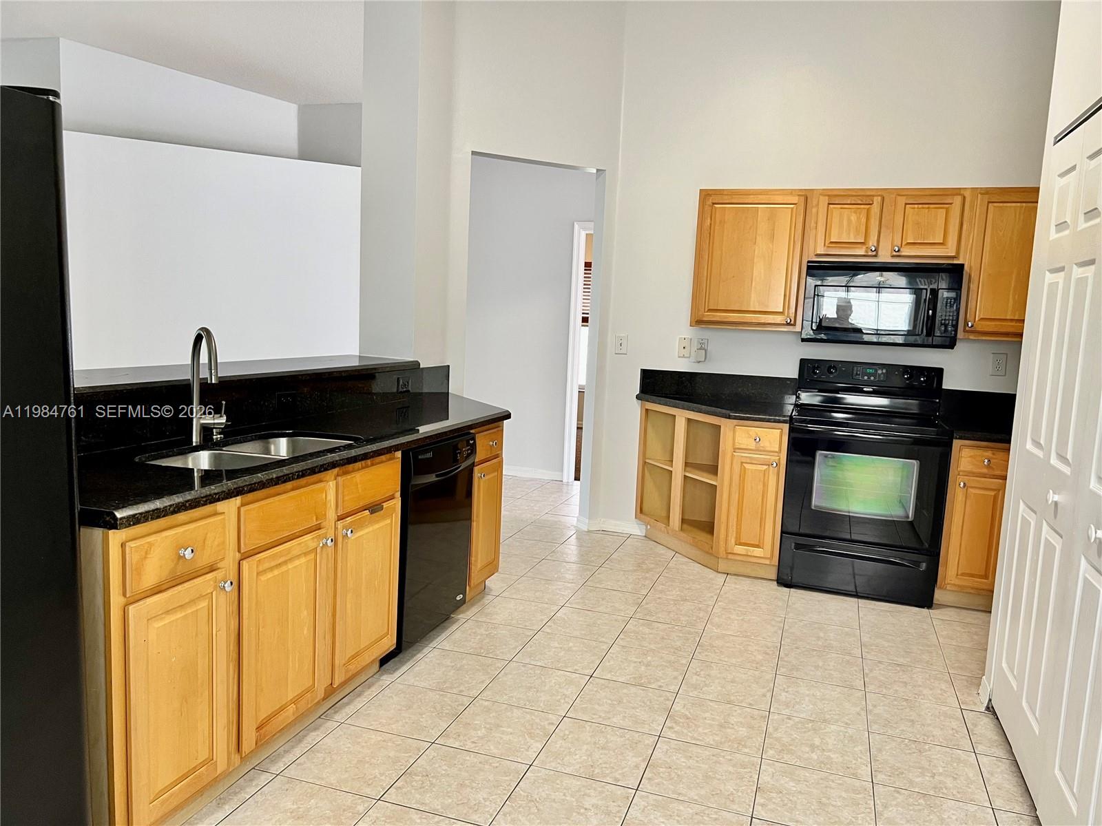 NASHER PLAT - Residential Lease