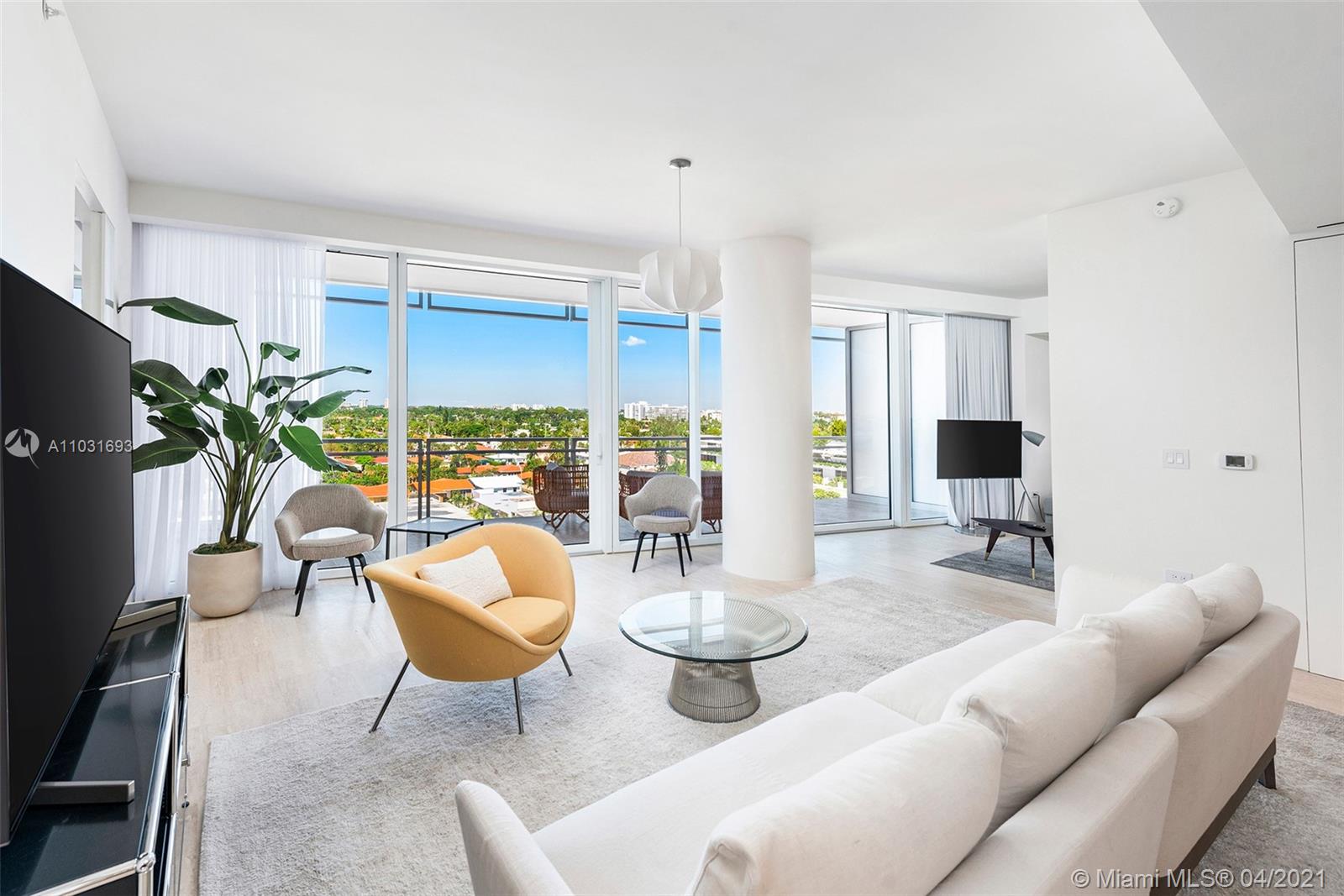 SURF CLUB CONDO - Residential