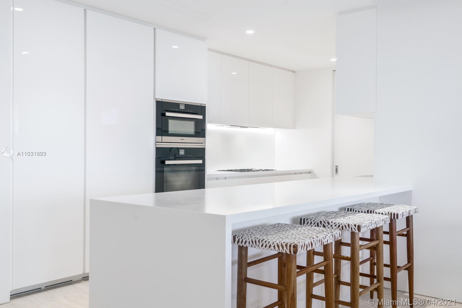 SURF CLUB CONDO - Residential