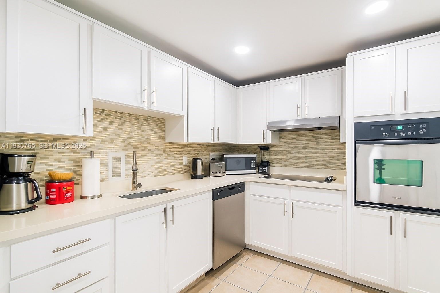 SIAN OCEAN RESIDENCES CON - Residential