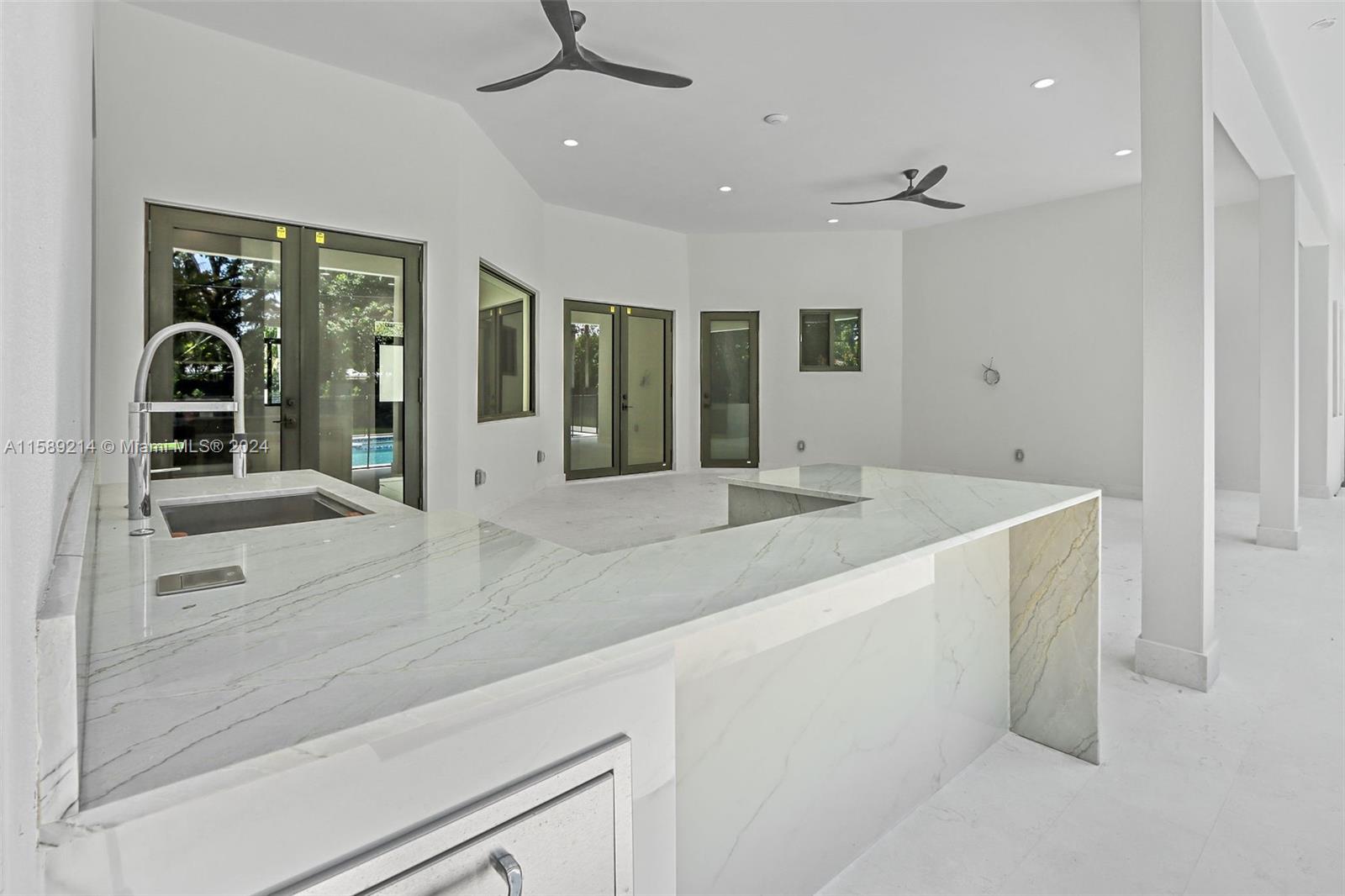 Acreage - Residential