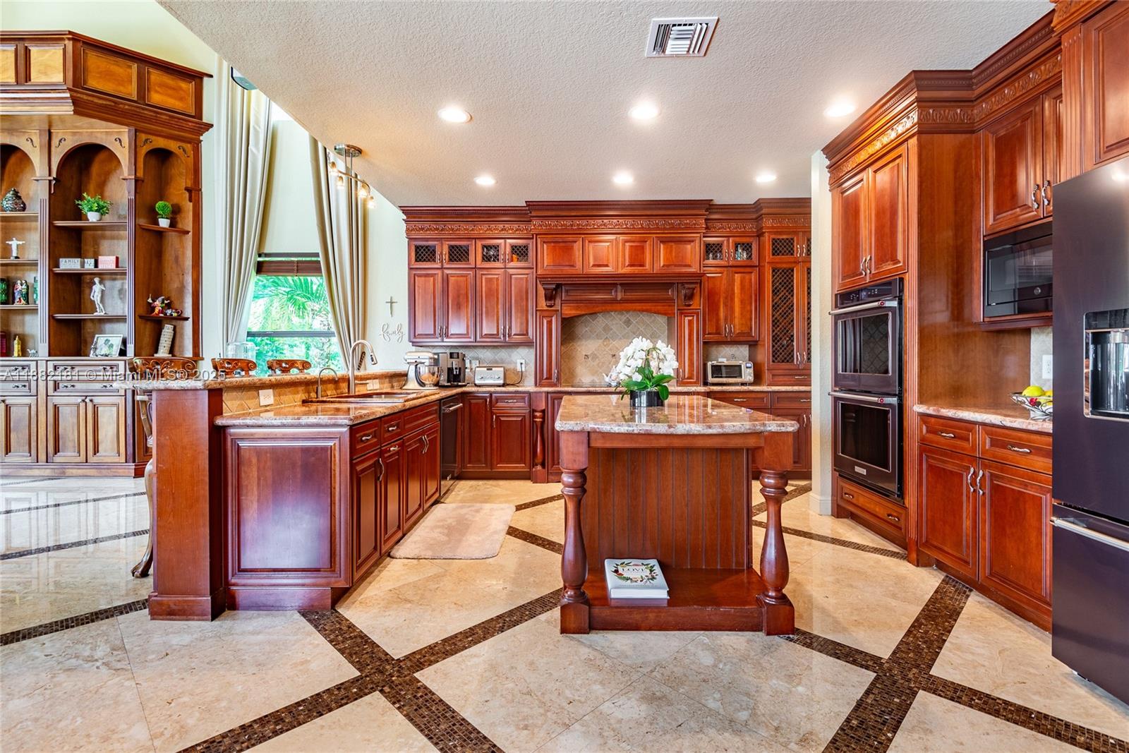 CANYON ISLES 2 - Residential