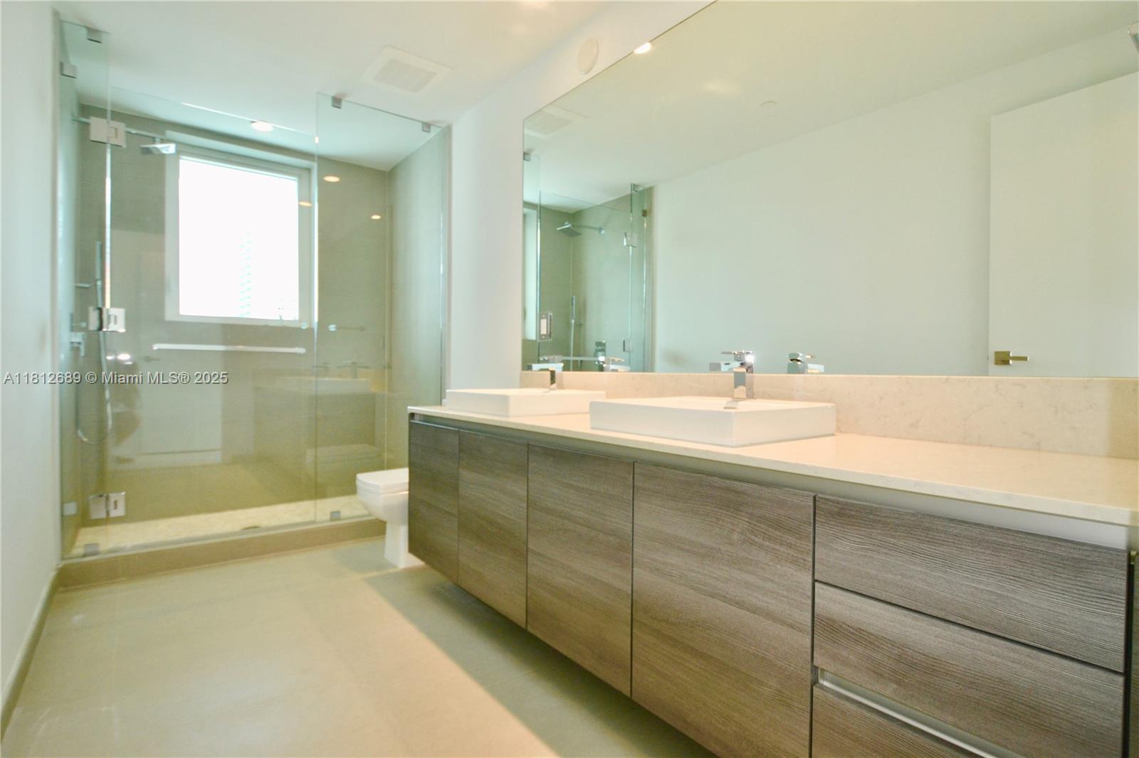 The Bond - Residential Lease