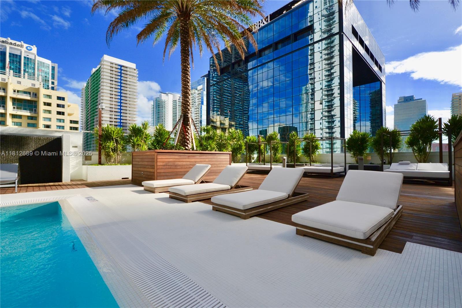 The Bond - Residential Lease