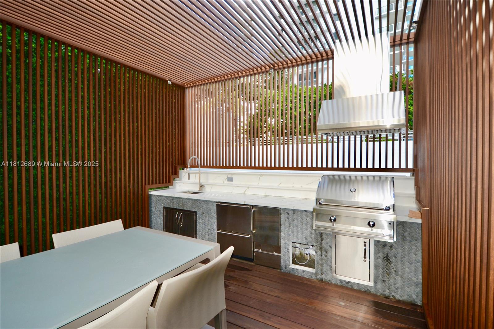 The Bond - Residential Lease