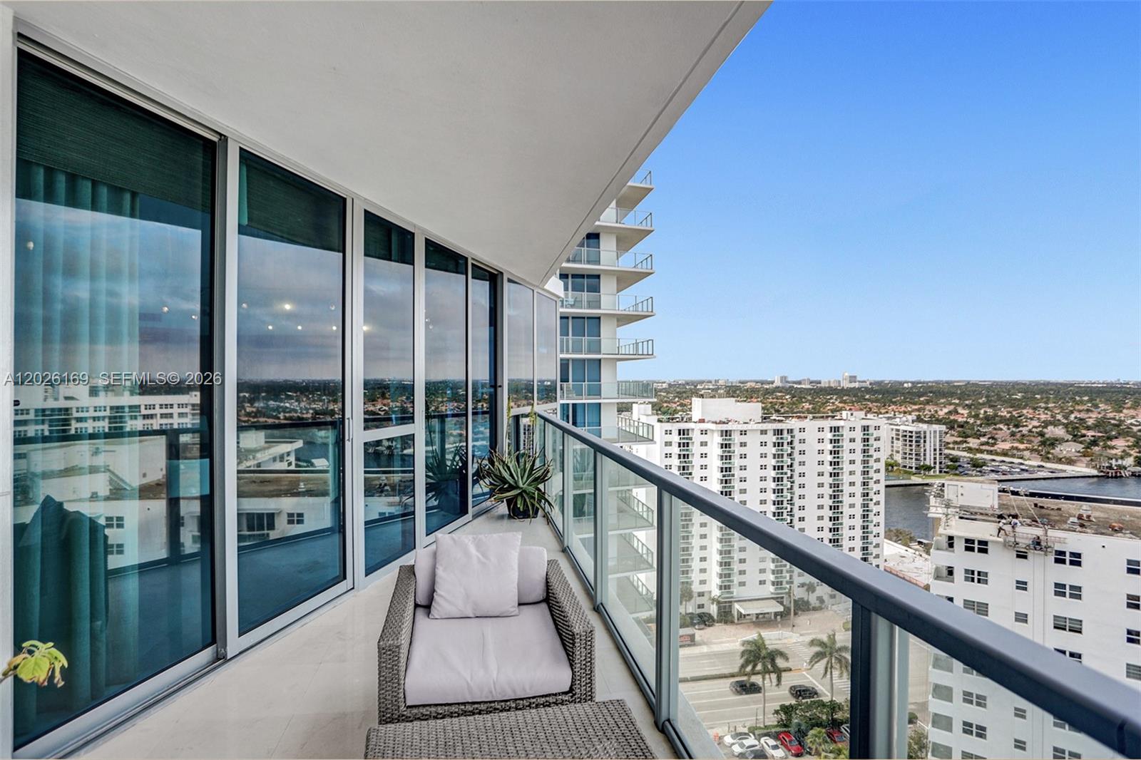 3101 S Ocean Dr 2005 (available now )