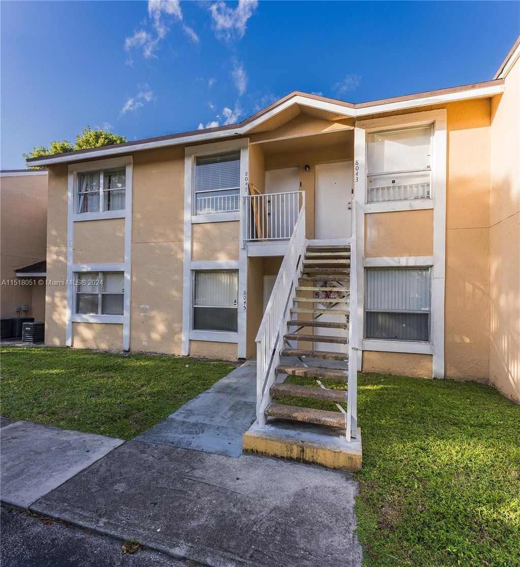 Photo of 8047 SW 21st Ct #8047, Miramar, FL 33025 (MLS # A11518051)