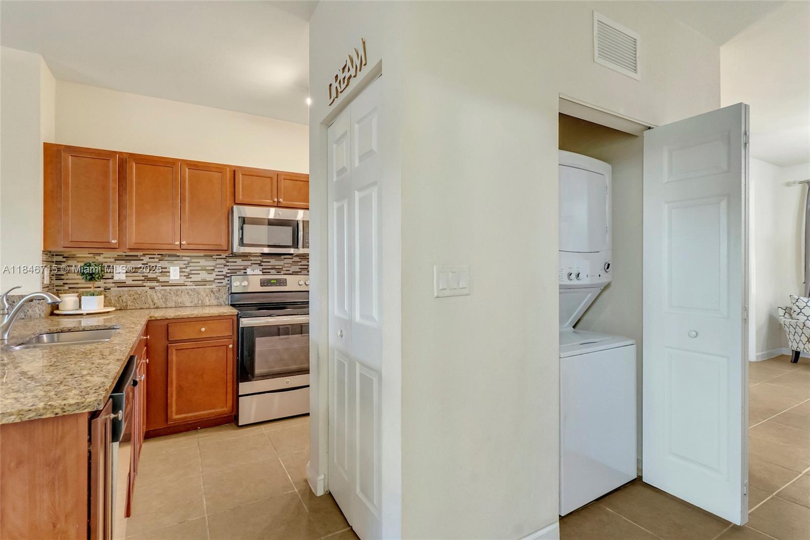 FIJI CONDO NO 1 - Residential