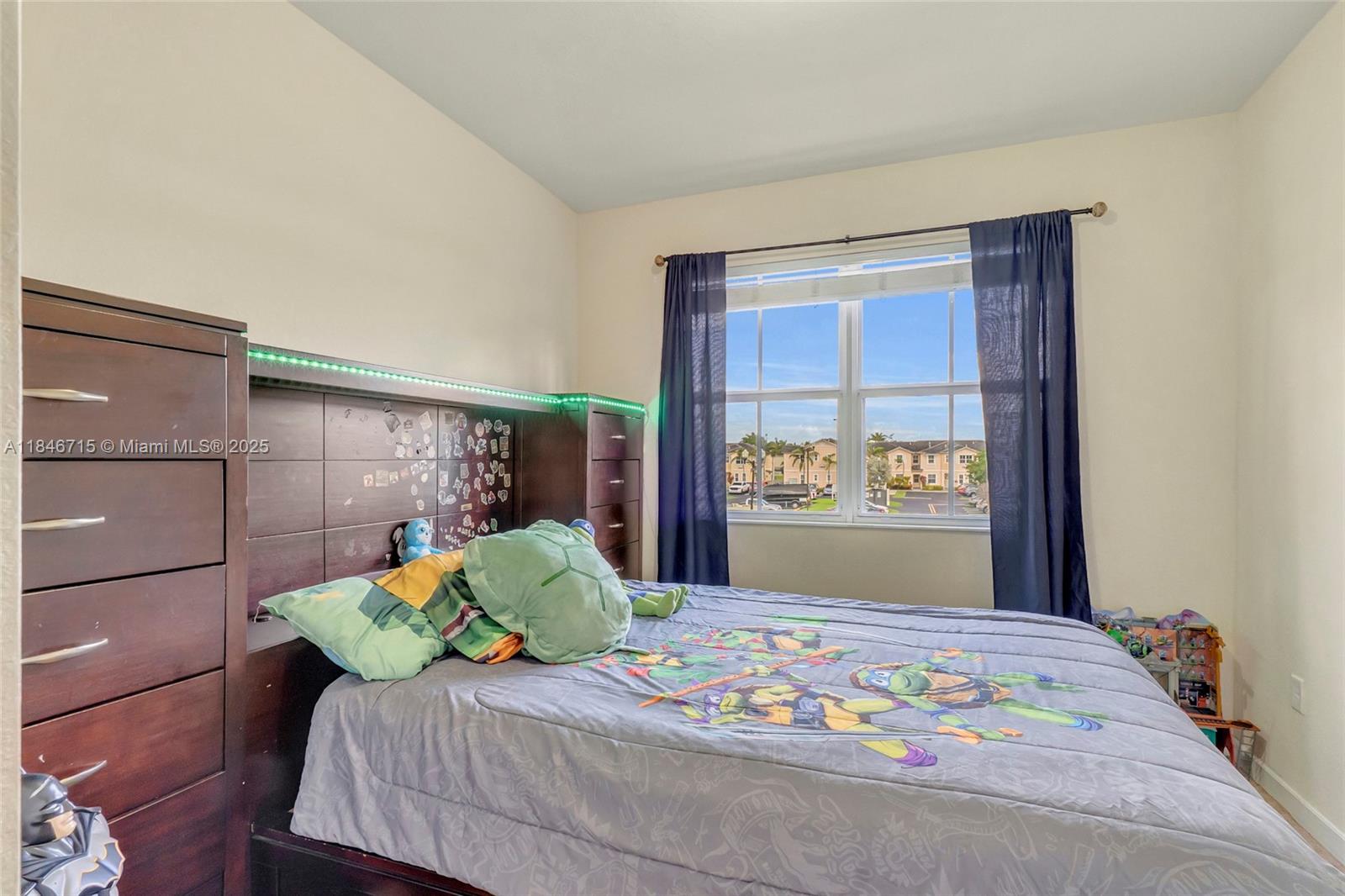 FIJI CONDO NO 1 - Residential