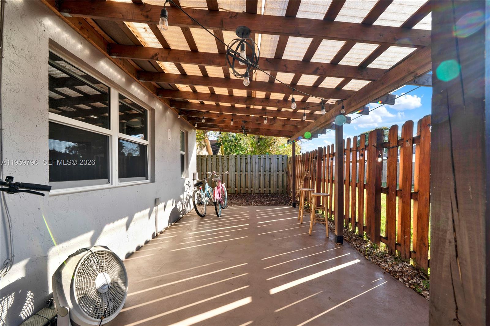 DEERWOOD VILLAS SEC 1 - Residential