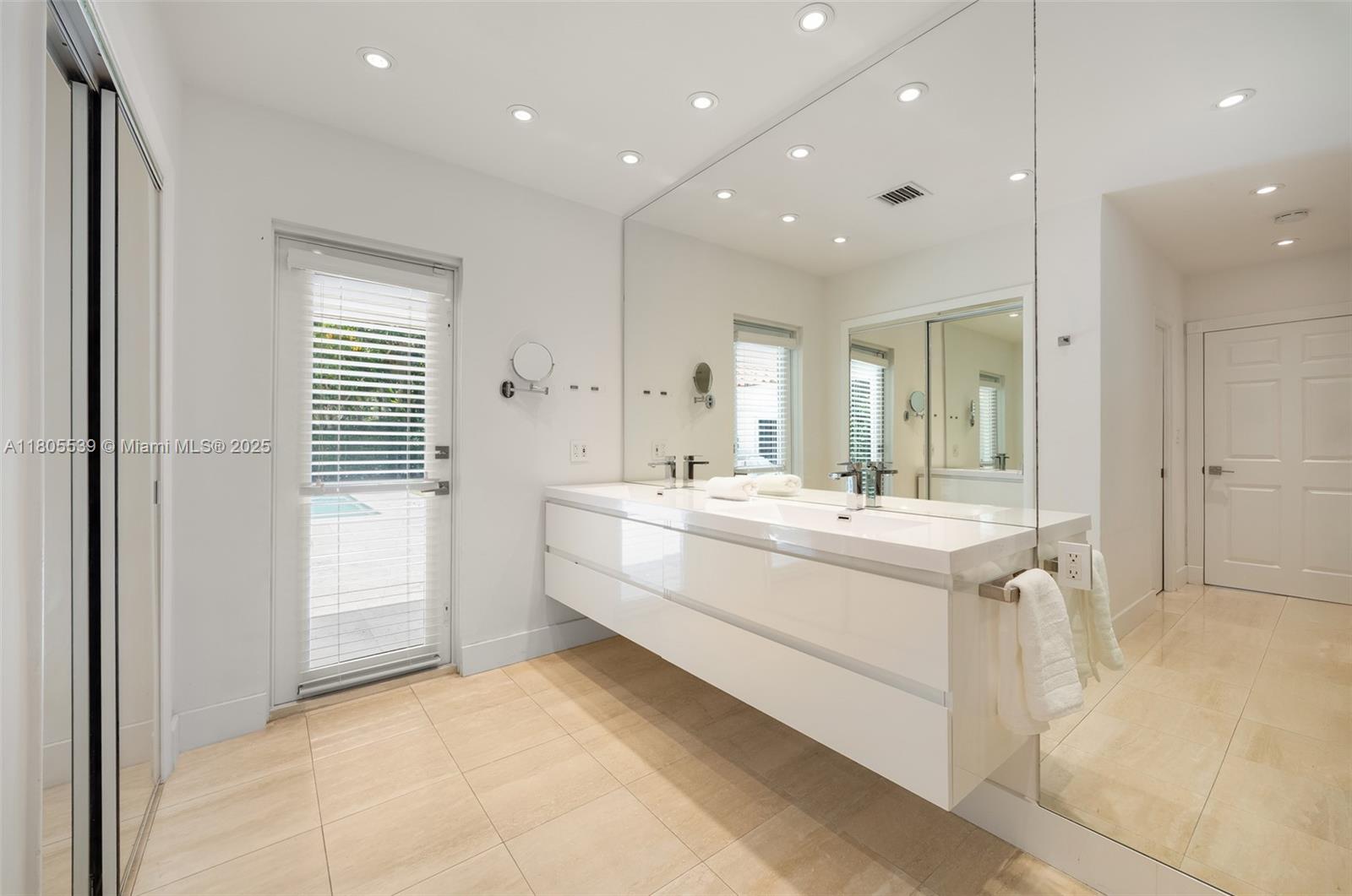 COCOPLUM SEC 1 - Residential Lease