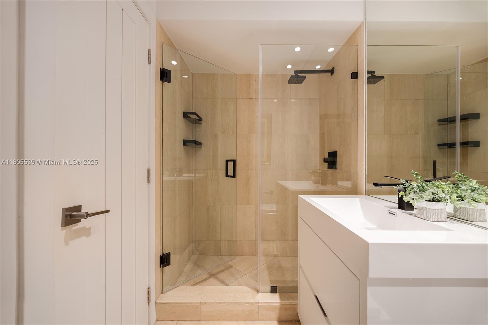 COCOPLUM SEC 1 - Residential Lease