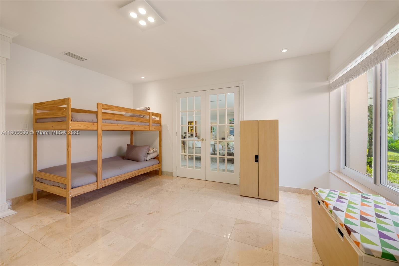 COCOPLUM SEC 1 - Residential Lease