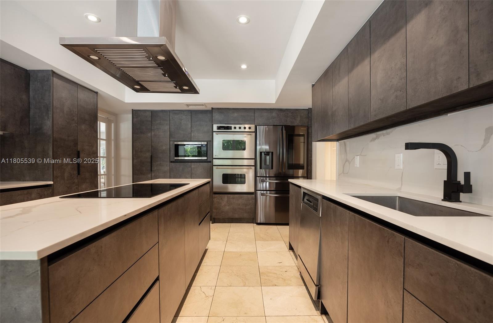 COCOPLUM SEC 1 - Residential Lease