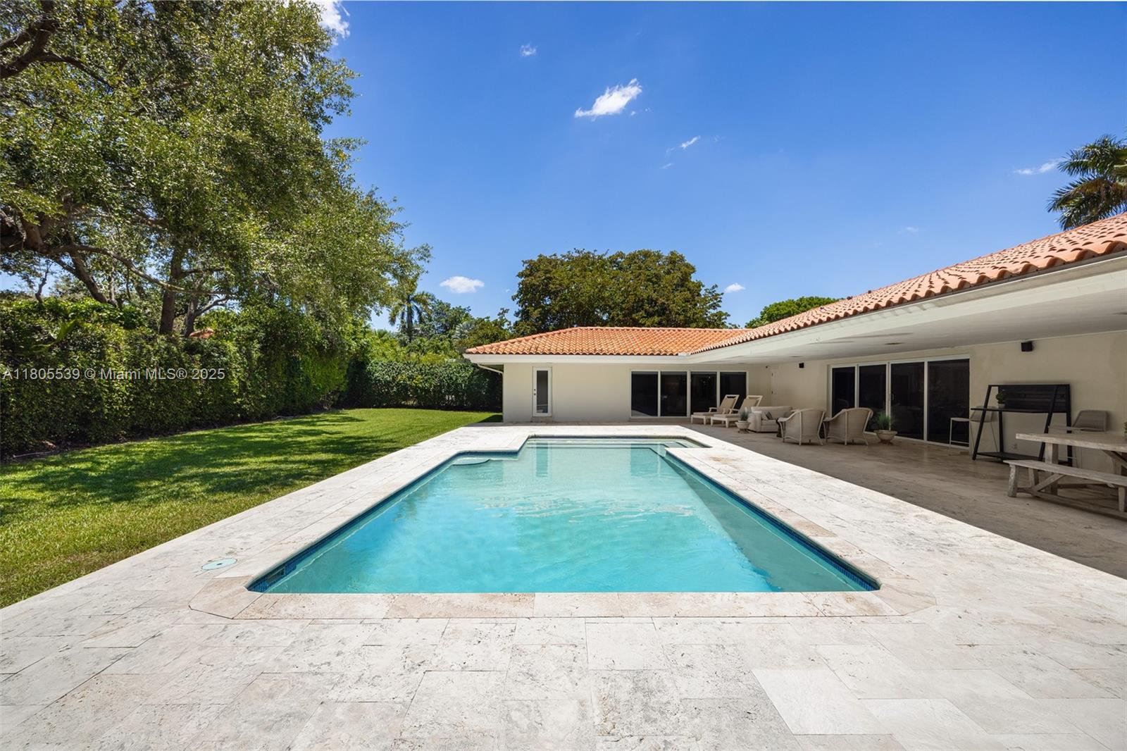 COCOPLUM SEC 1 - Residential Lease