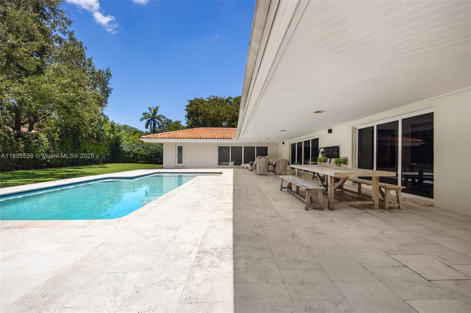 COCOPLUM SEC 1 - Residential Lease