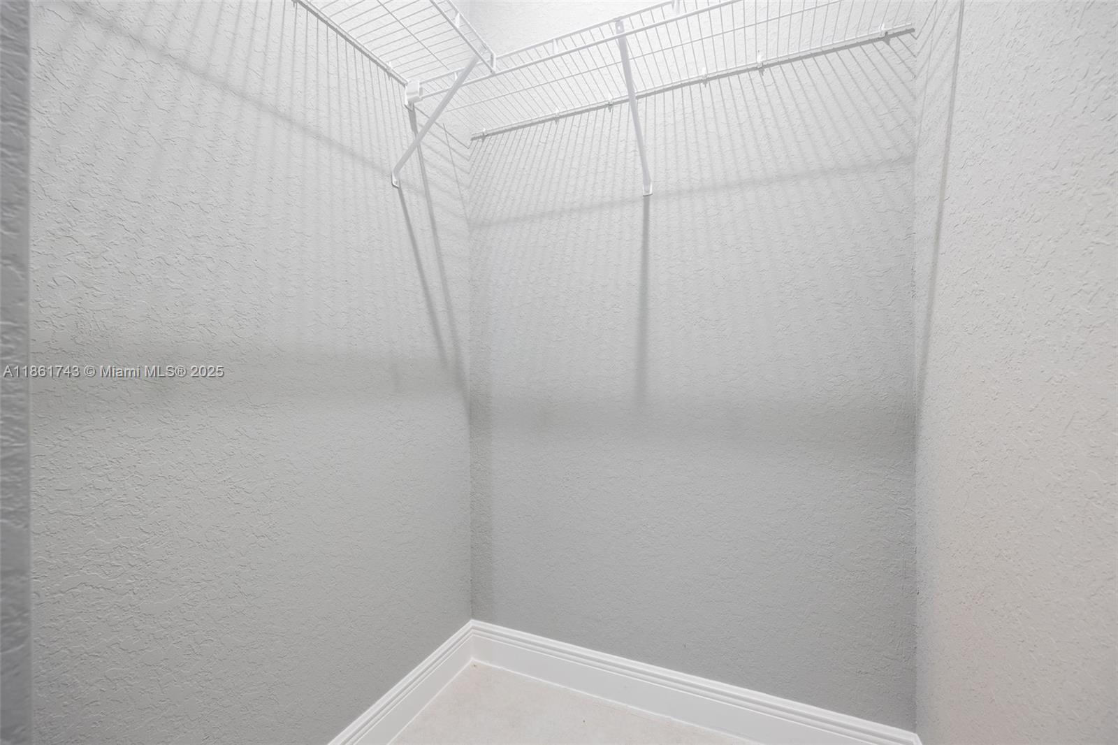 port Labelle - Residential