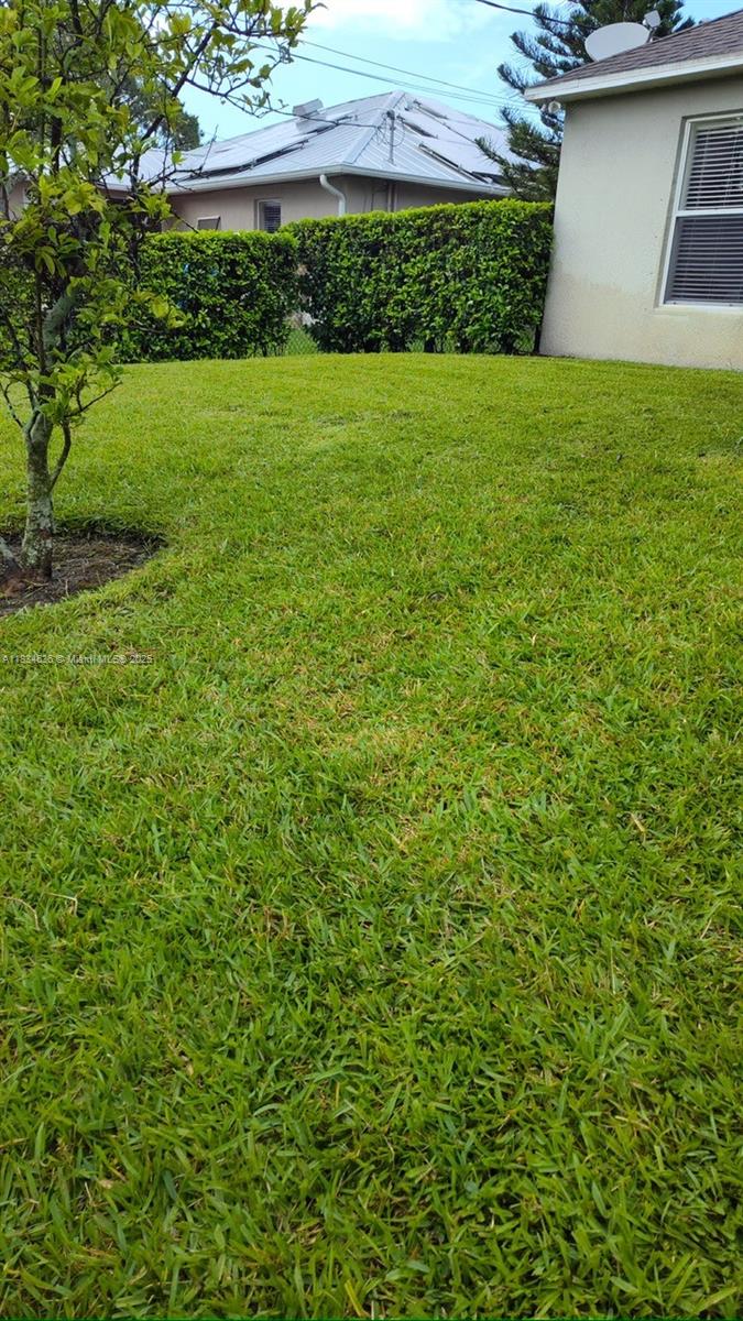 VERO LAKE ESTATES UNIT N - Residential