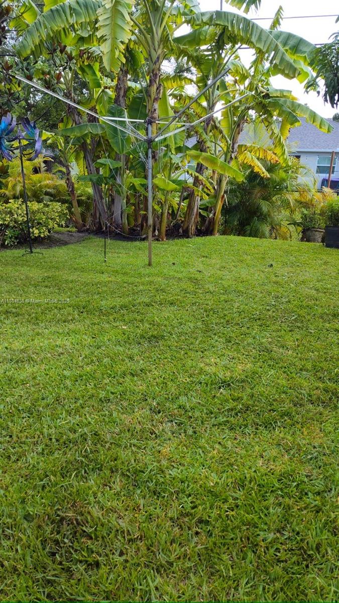 VERO LAKE ESTATES UNIT N - Residential