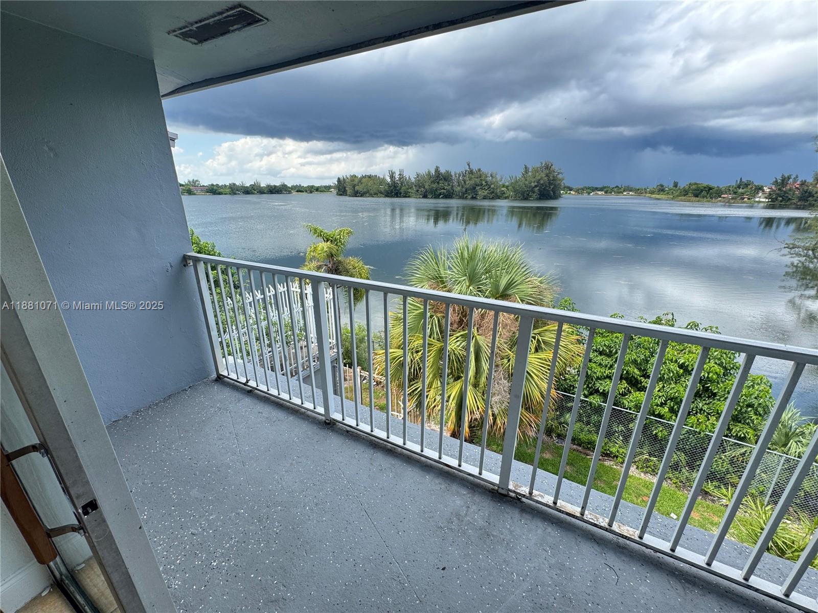 1401 NW 103rd St 124