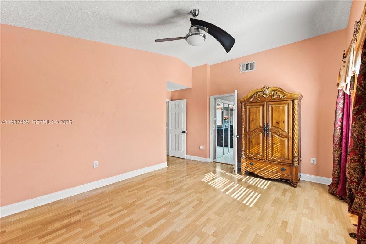 CHAPEL TRAIL II - Residential