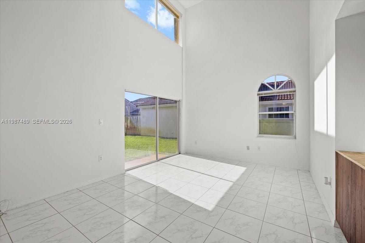 CHAPEL TRAIL II - Residential