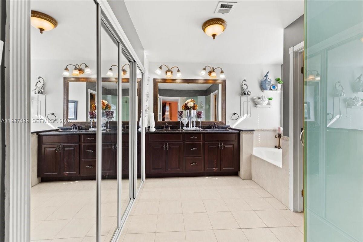 CHAPEL TRAIL II - Residential