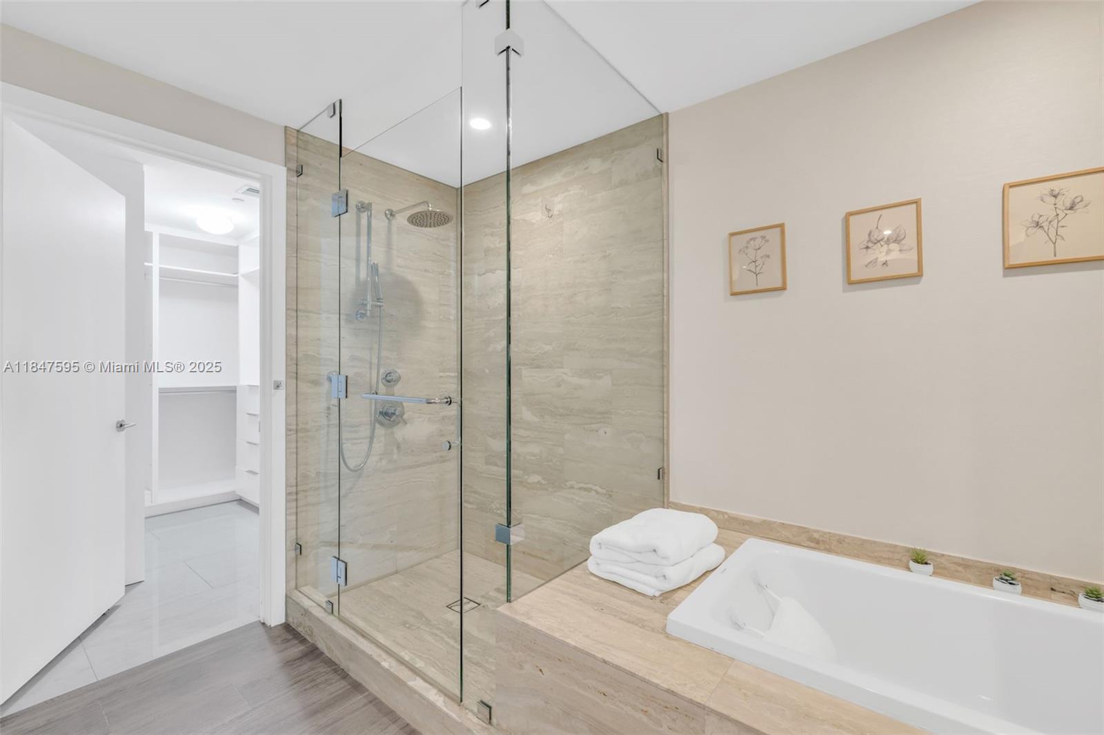 BISCAYNE BEACH CONDO - Residential