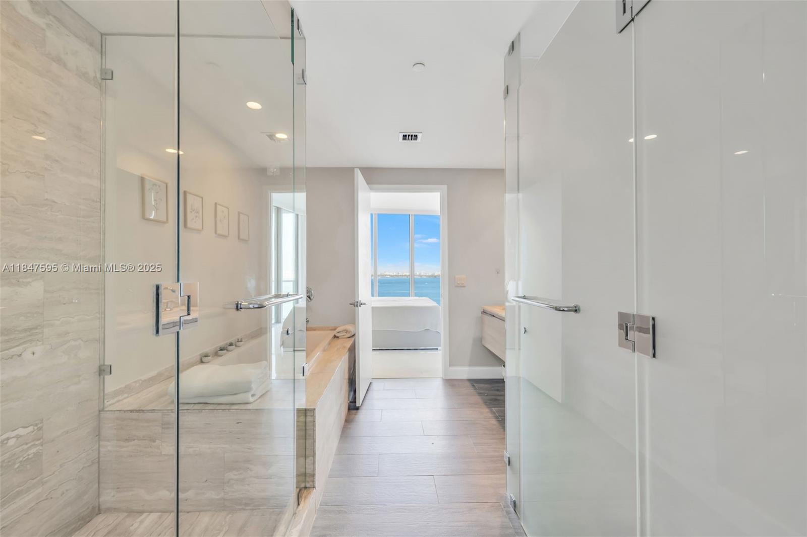 BISCAYNE BEACH CONDO - Residential