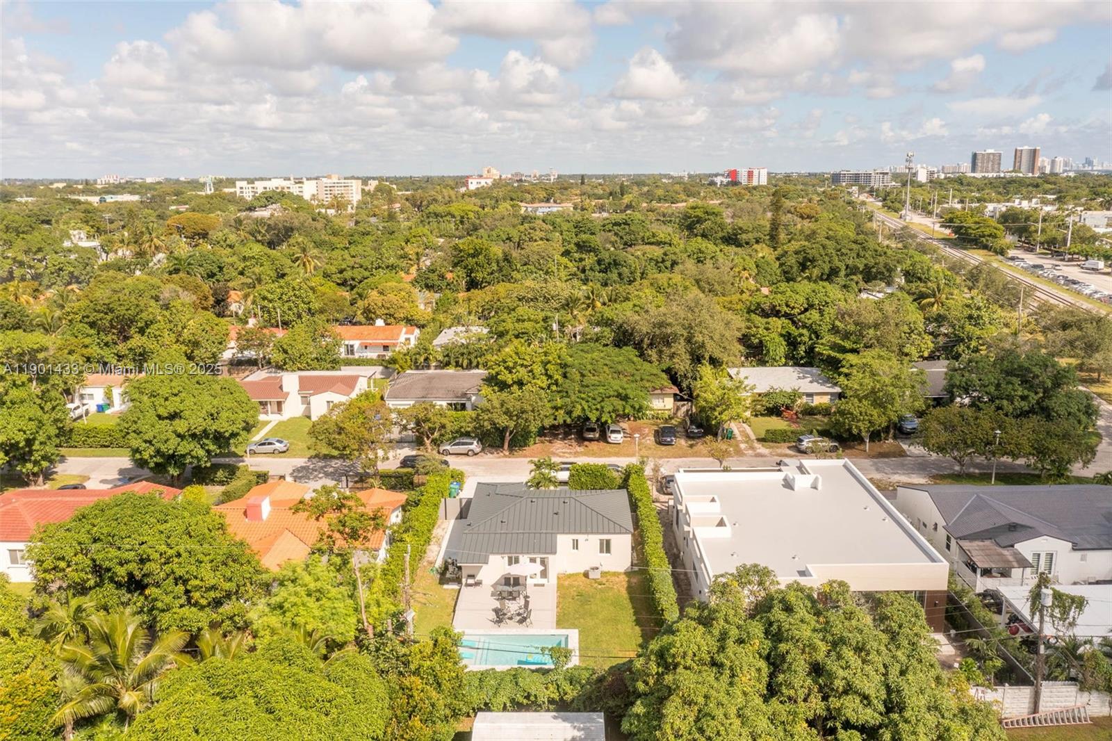 BRENTWOOD - Residential