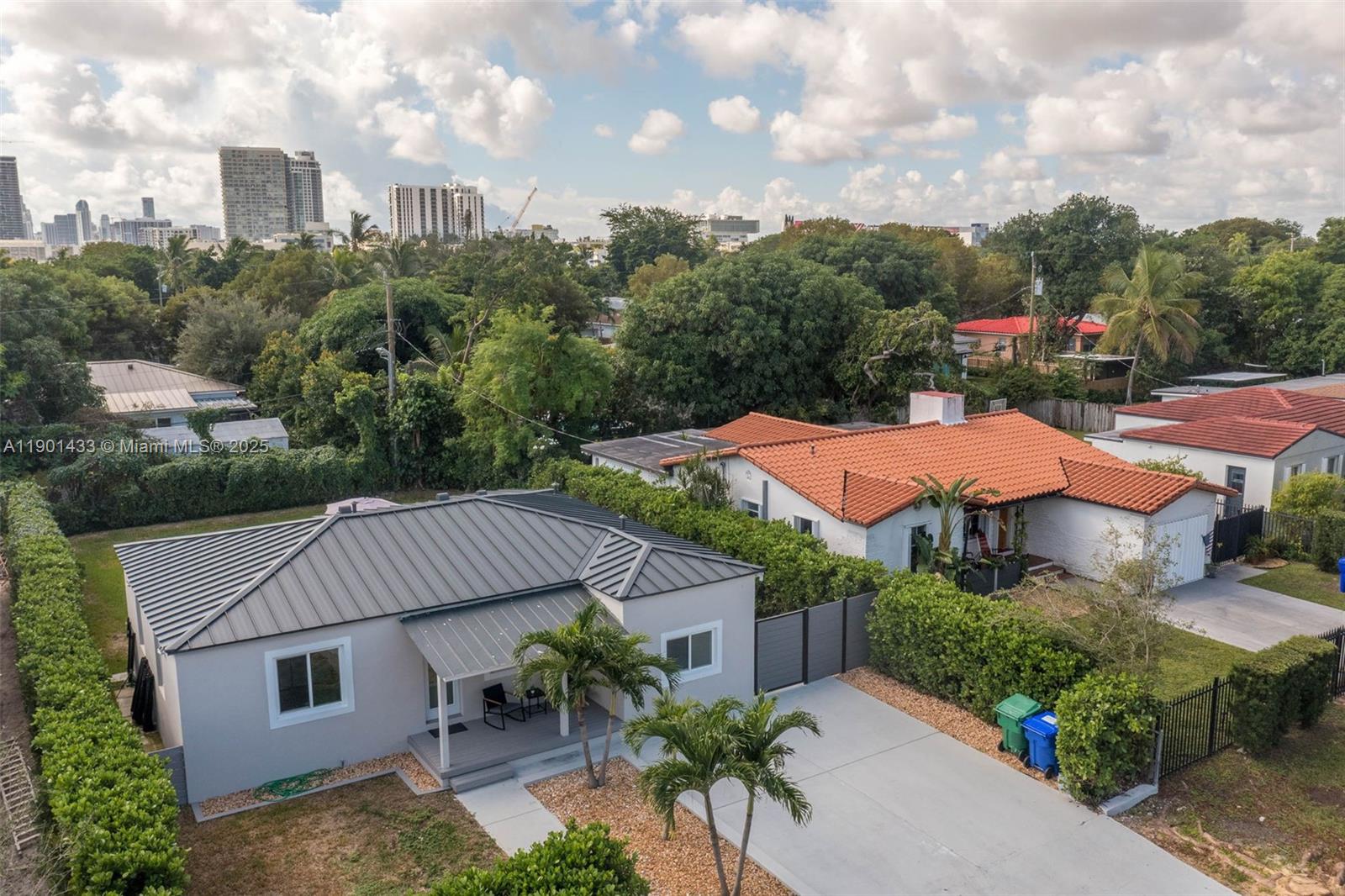 BRENTWOOD - Residential