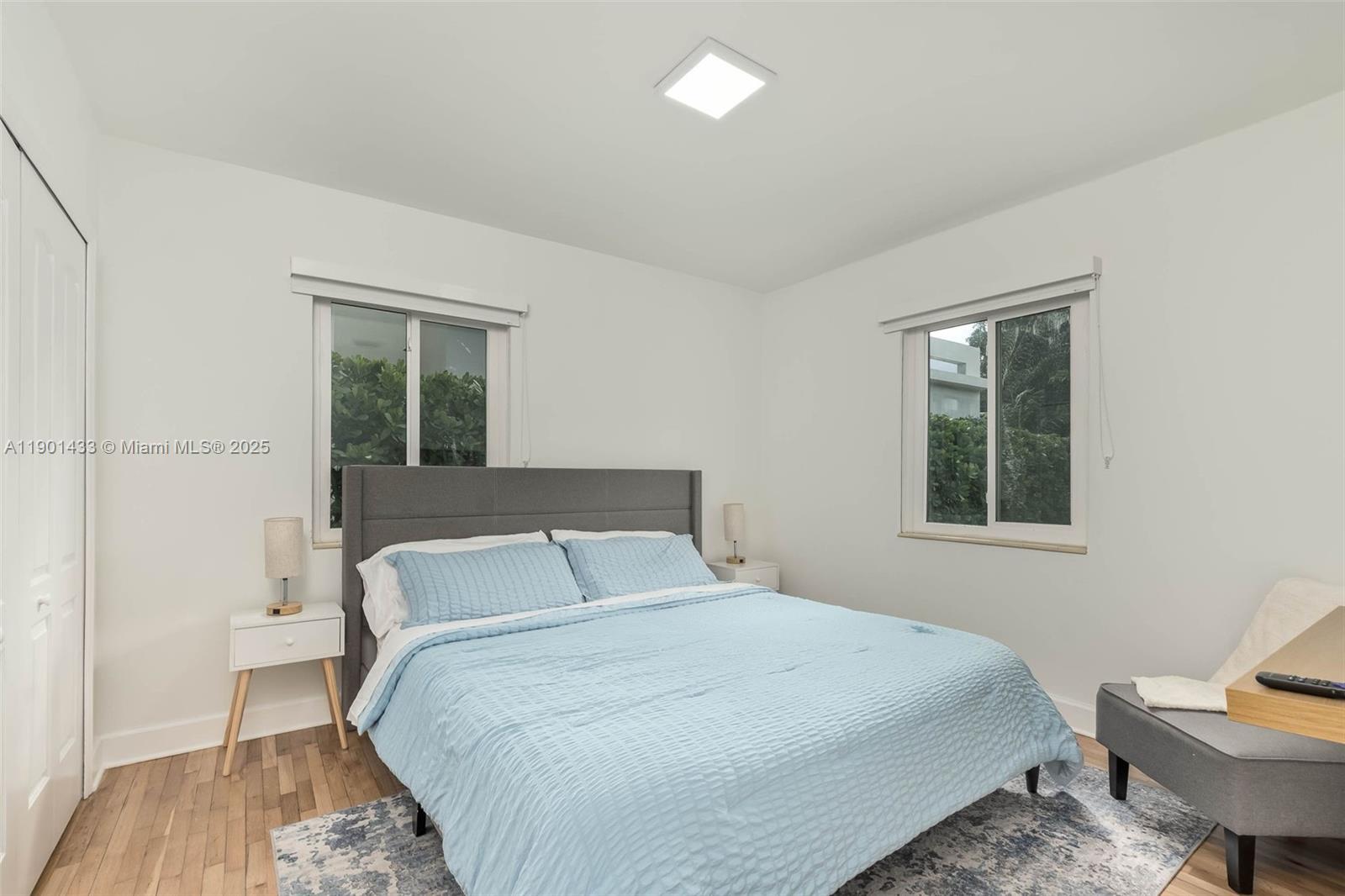 BRENTWOOD - Residential