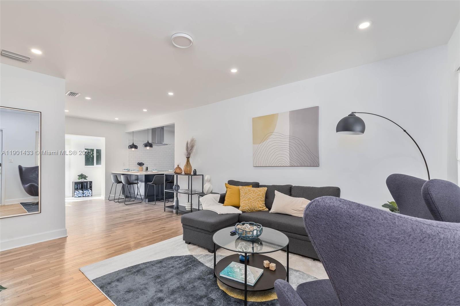 BRENTWOOD - Residential