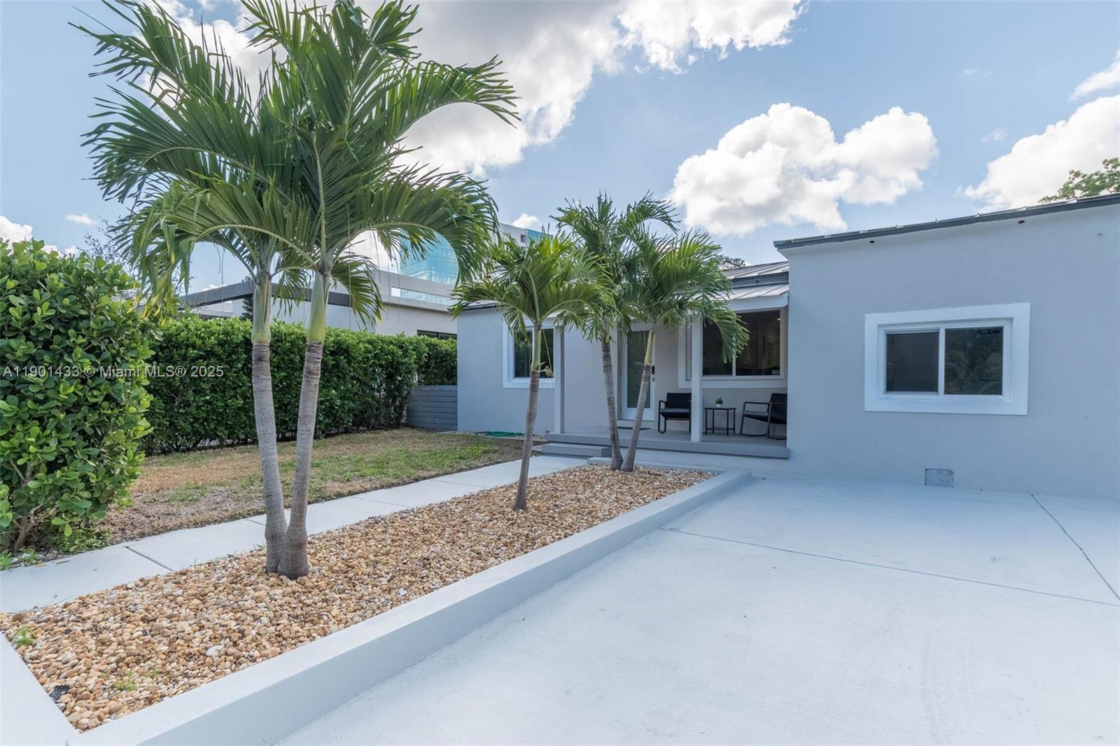 BRENTWOOD - Residential