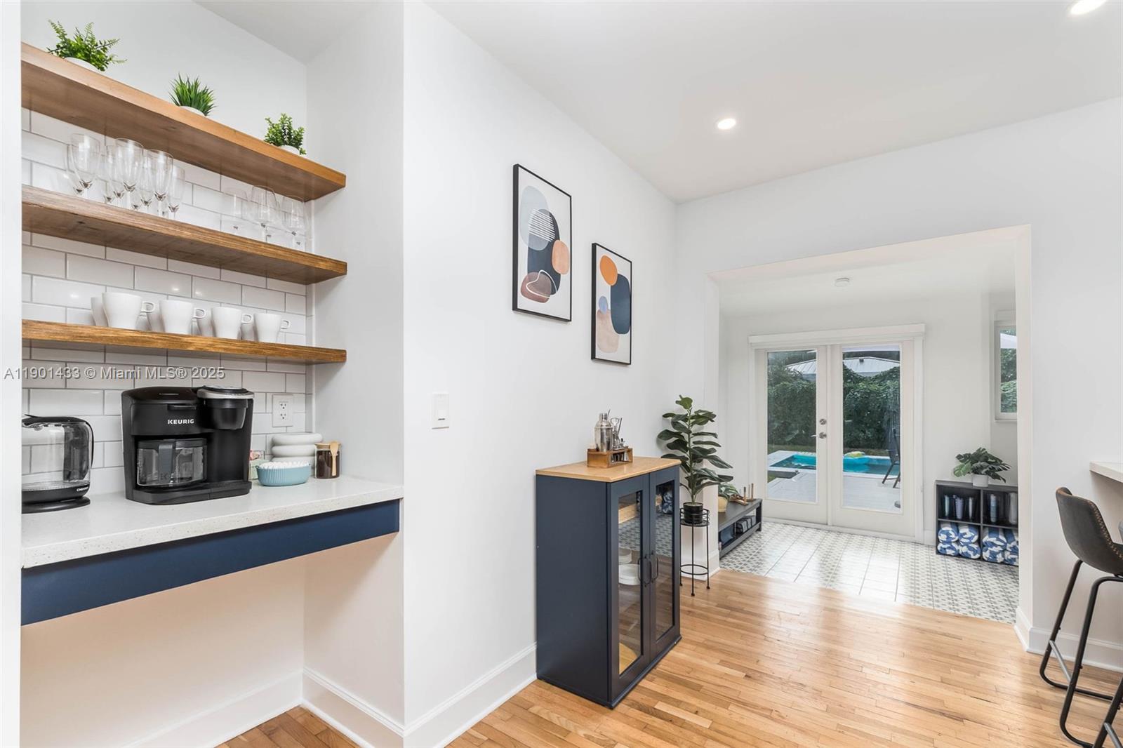 BRENTWOOD - Residential