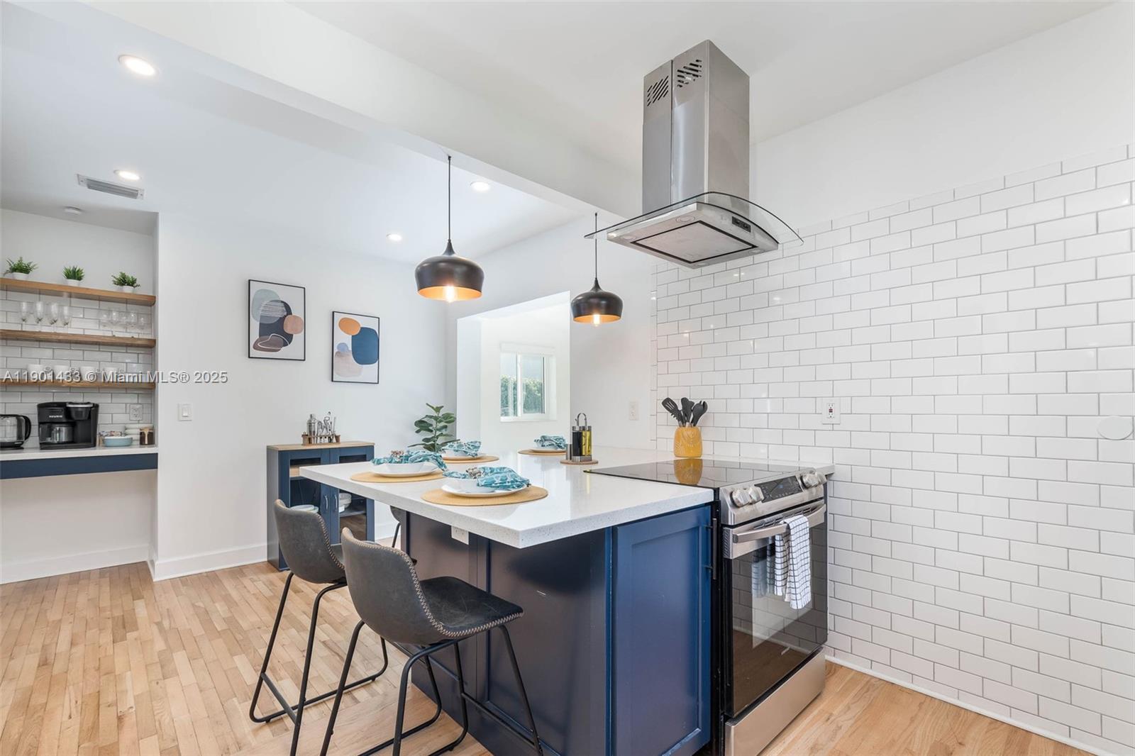 BRENTWOOD - Residential