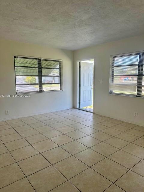 MIAMI GARDENS ESTATES - Residential Lease