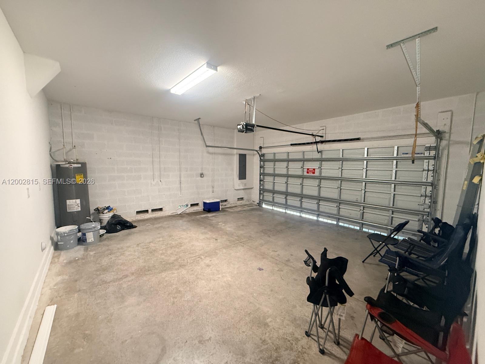 LUCKY START AT SUNRISE ES - Residential