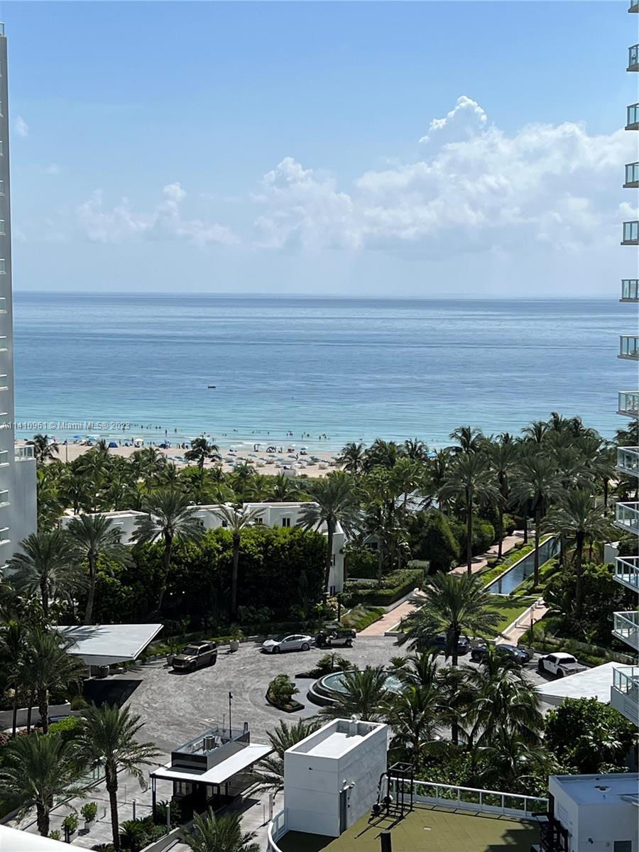 South Pointe Tower - Residential