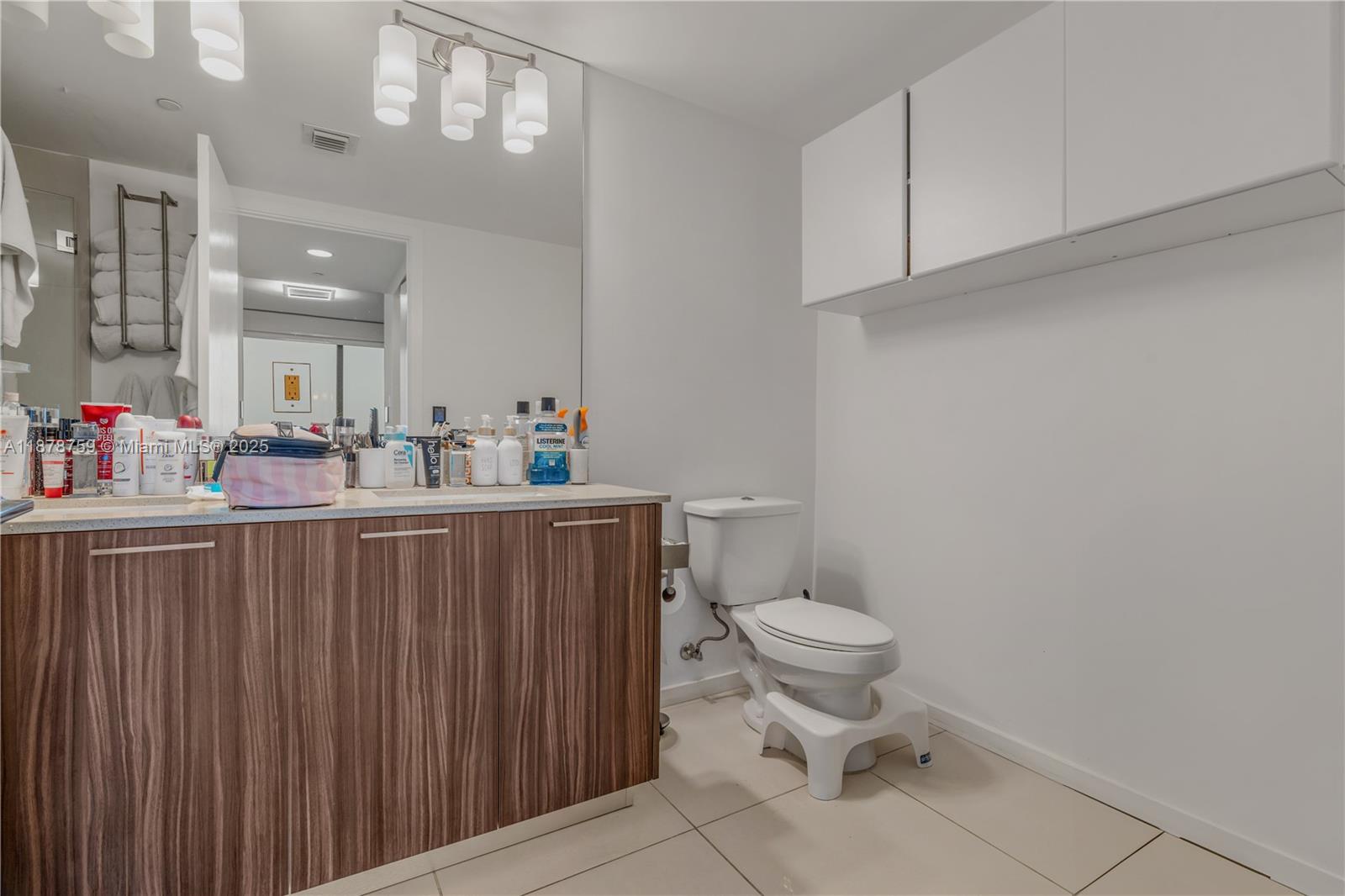 5252 NW 85th Ave 1402