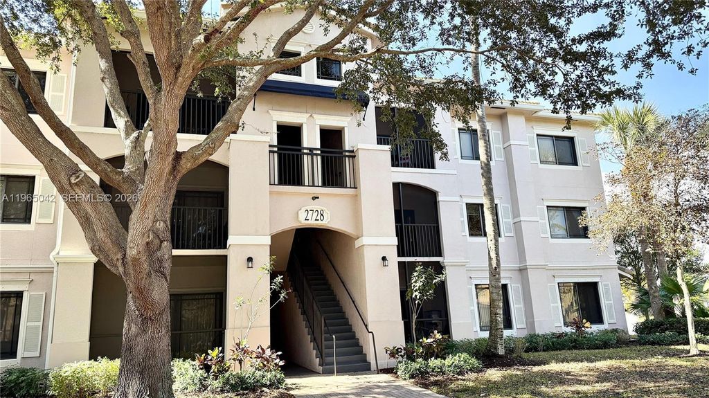 Photo of 2728 Anzio Ct #308, Palm Beach Gardens, FL 33410 (MLS # A11965042)