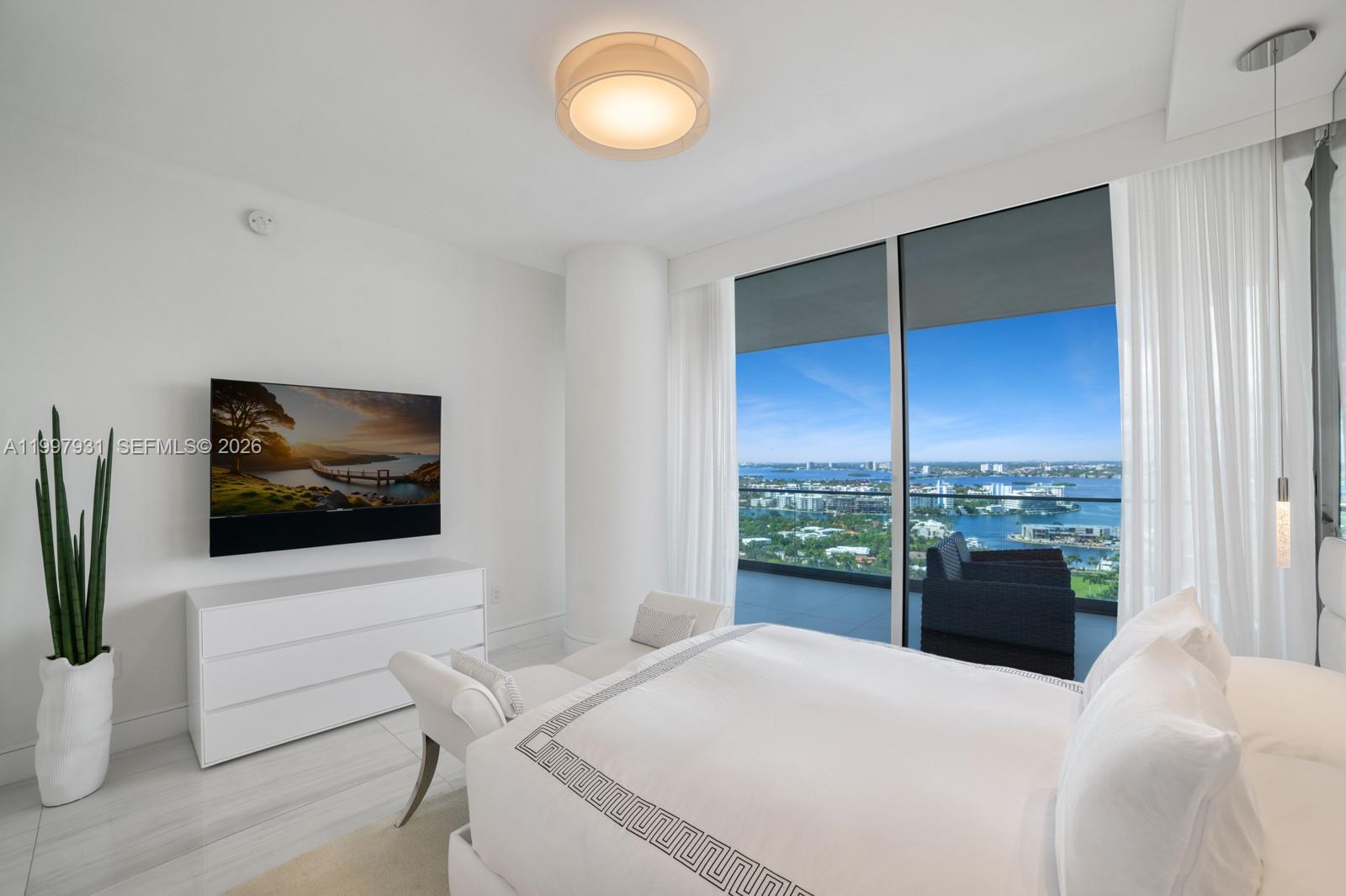 OCEANA BAL HARBOUR CONDO - Residential Lease