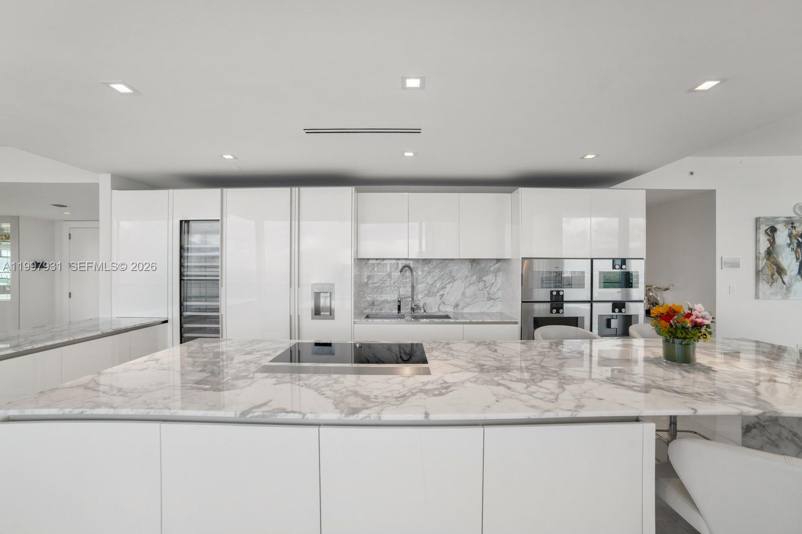 OCEANA BAL HARBOUR CONDO - Residential Lease