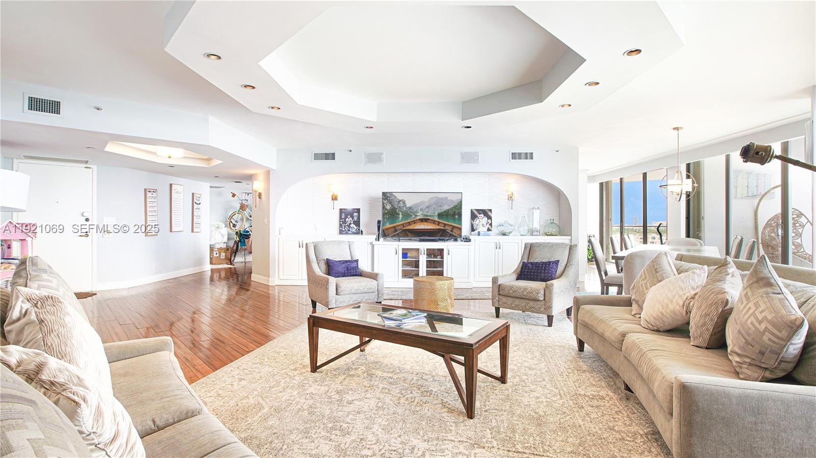 TURNBERRY ISLE CONDO - Residential