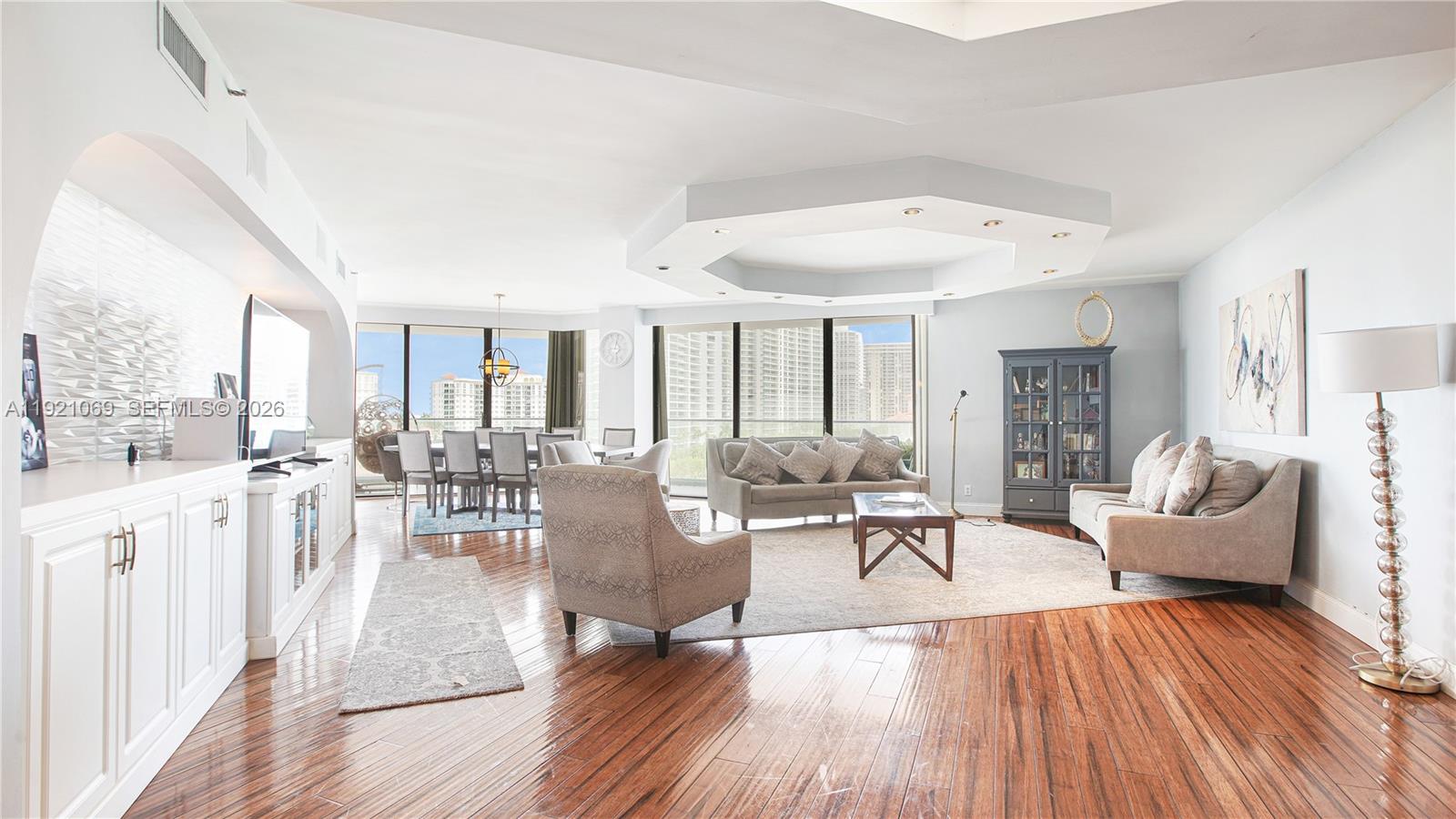 TURNBERRY ISLE CONDO - Residential