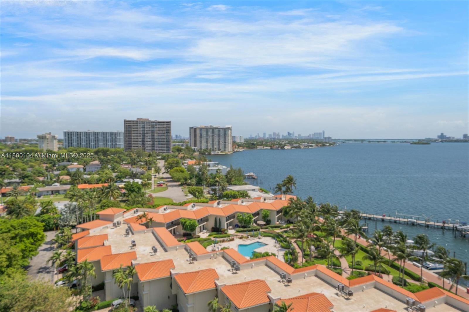 THE TOWERS OF QUAYSIDE CO - Residential