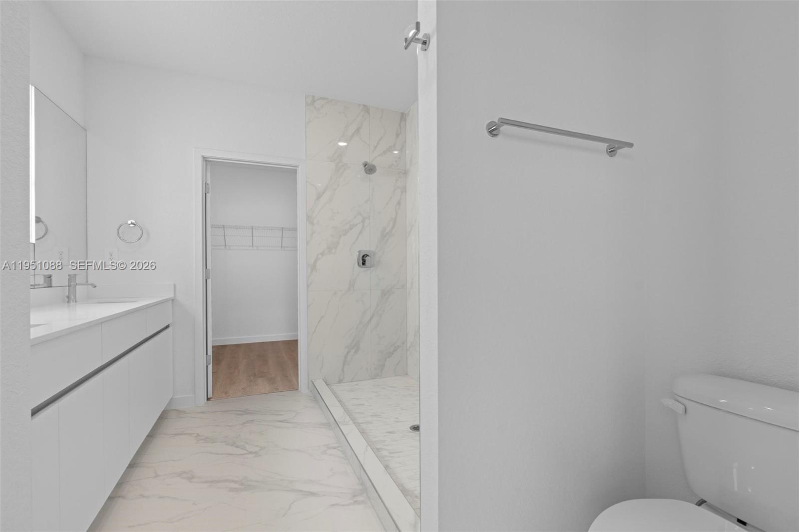 SUNRISE ESTATES - Residential