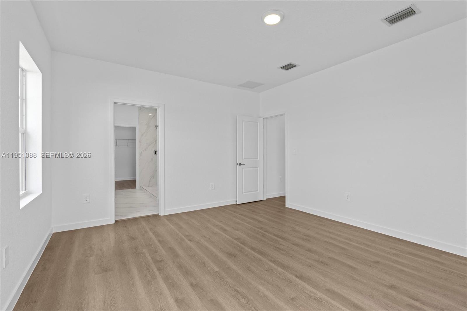 SUNRISE ESTATES - Residential