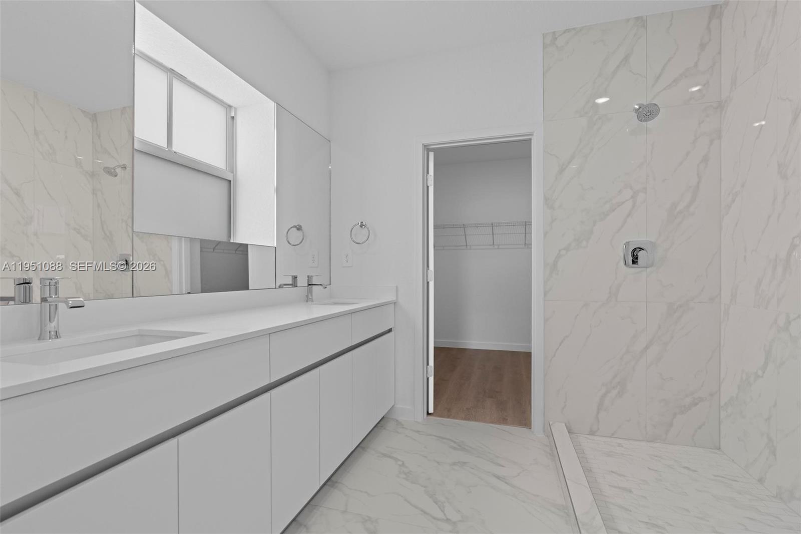 SUNRISE ESTATES - Residential