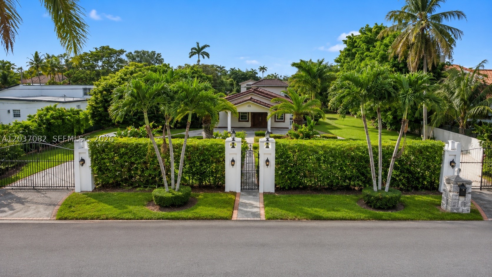 300 SW 123rd Ave